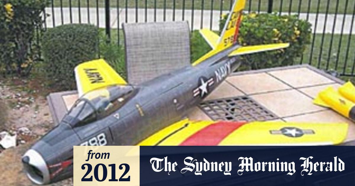 Jailed over toy plane bomb plot